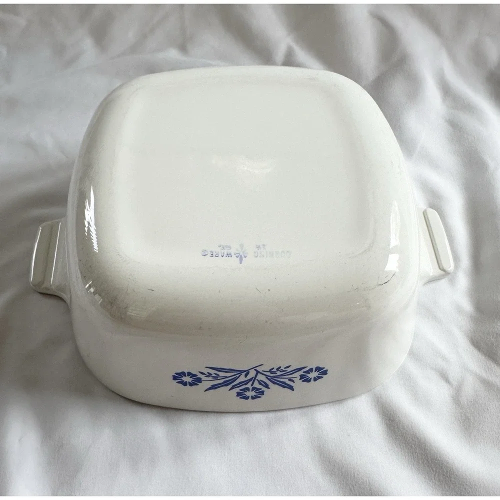 Vintage Corning Ware Blue Cornflower 1.5 1-1/2 Quart Casserole‎ Dish No Lid